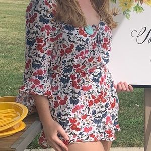 American Eagle Floral Romper Size Medium